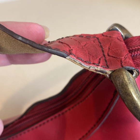 Vintage Y2K Red Vegan Leather Studded O-Ring Shoulder Bag❣️ - Picture 8 of 8